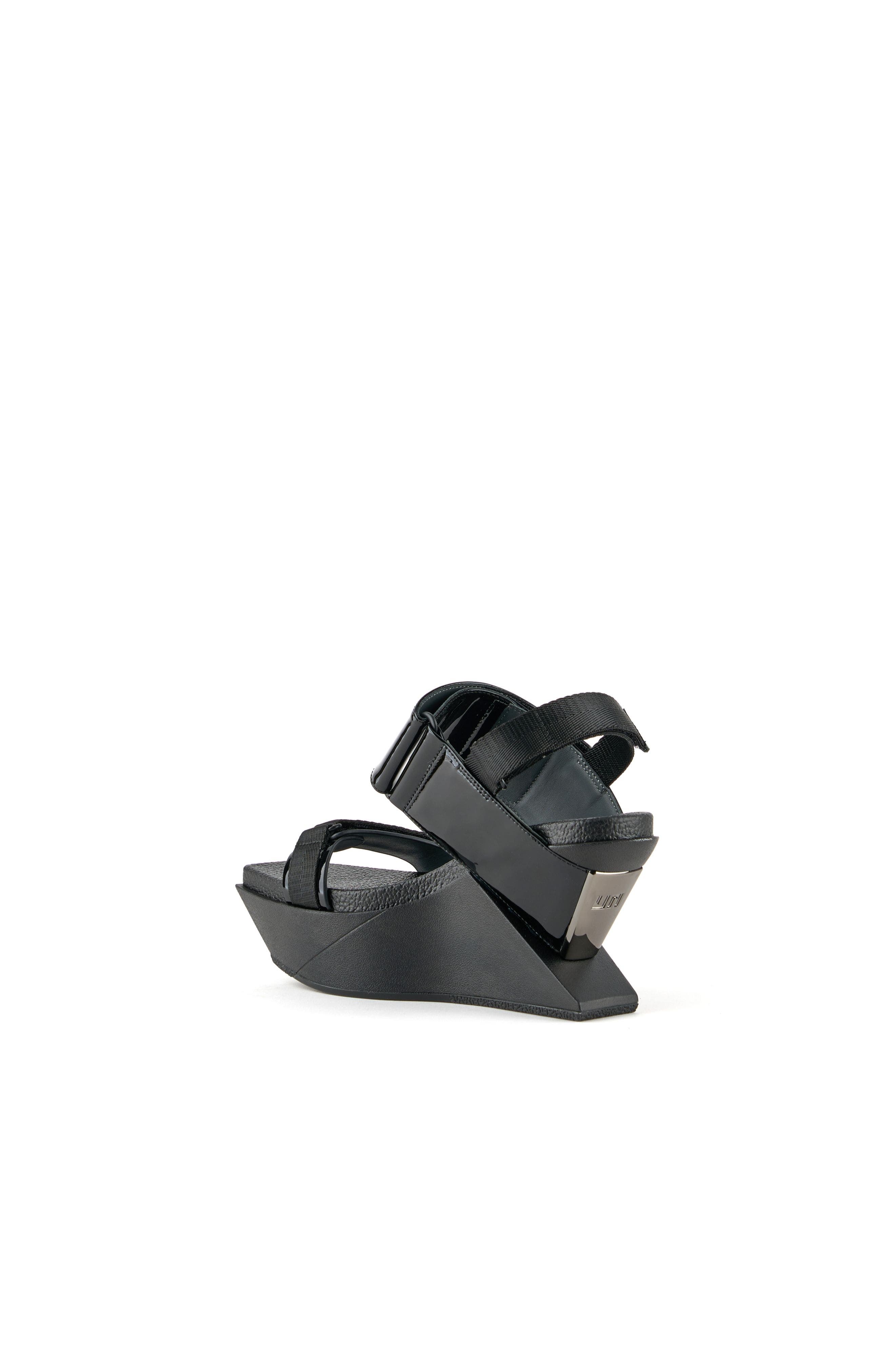 Bull Run Sandal, Alternate, color, Black