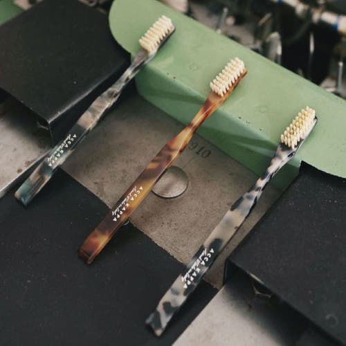 Acca Kappa Historical Toothbrush