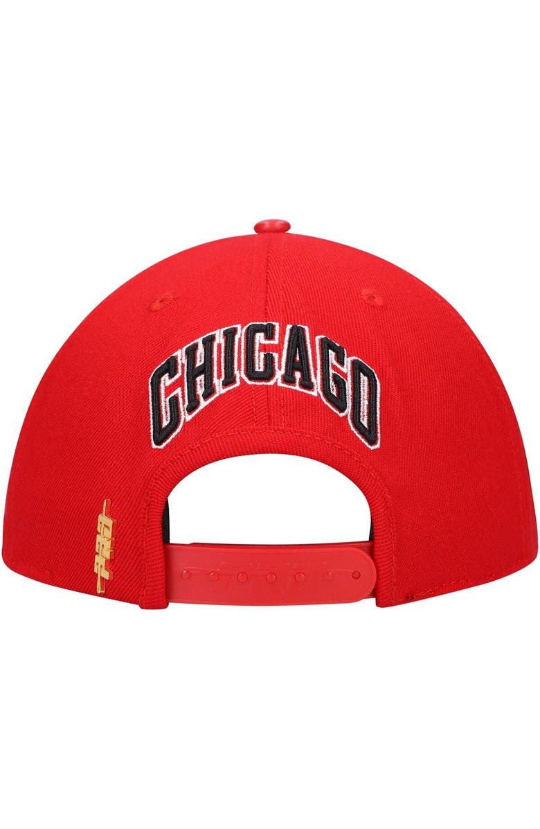 PRO STANDARD Men's Pro Standard Red Chicago Bulls Wordmark Logo Snapback Hat, Alternate, color, 