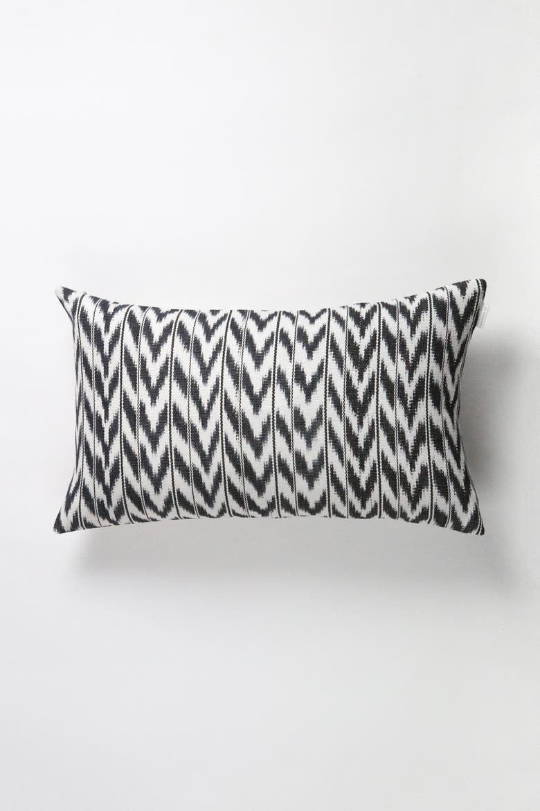 Toto Ikat Pillow, Main, color, BLACK AND WHITE