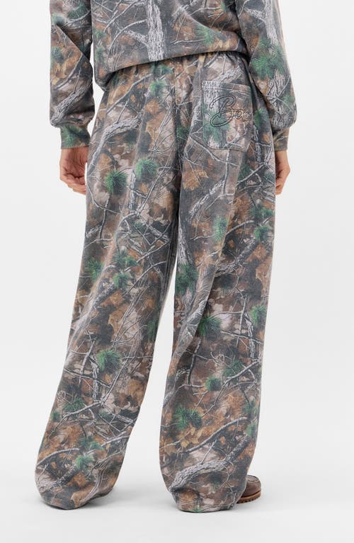 Bdg Urban Outfitters Hunter Camo Baggy Sweatpants In Gray