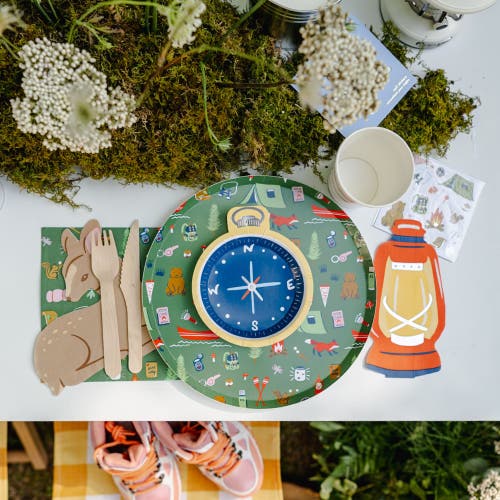 Daydream Society Camp Explorer Compass Small Plates In Blue