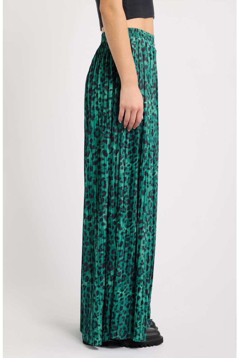 Total Knock Out Pleated Wide Leg Pants, Alternate, color, EMERALD LEOPARD