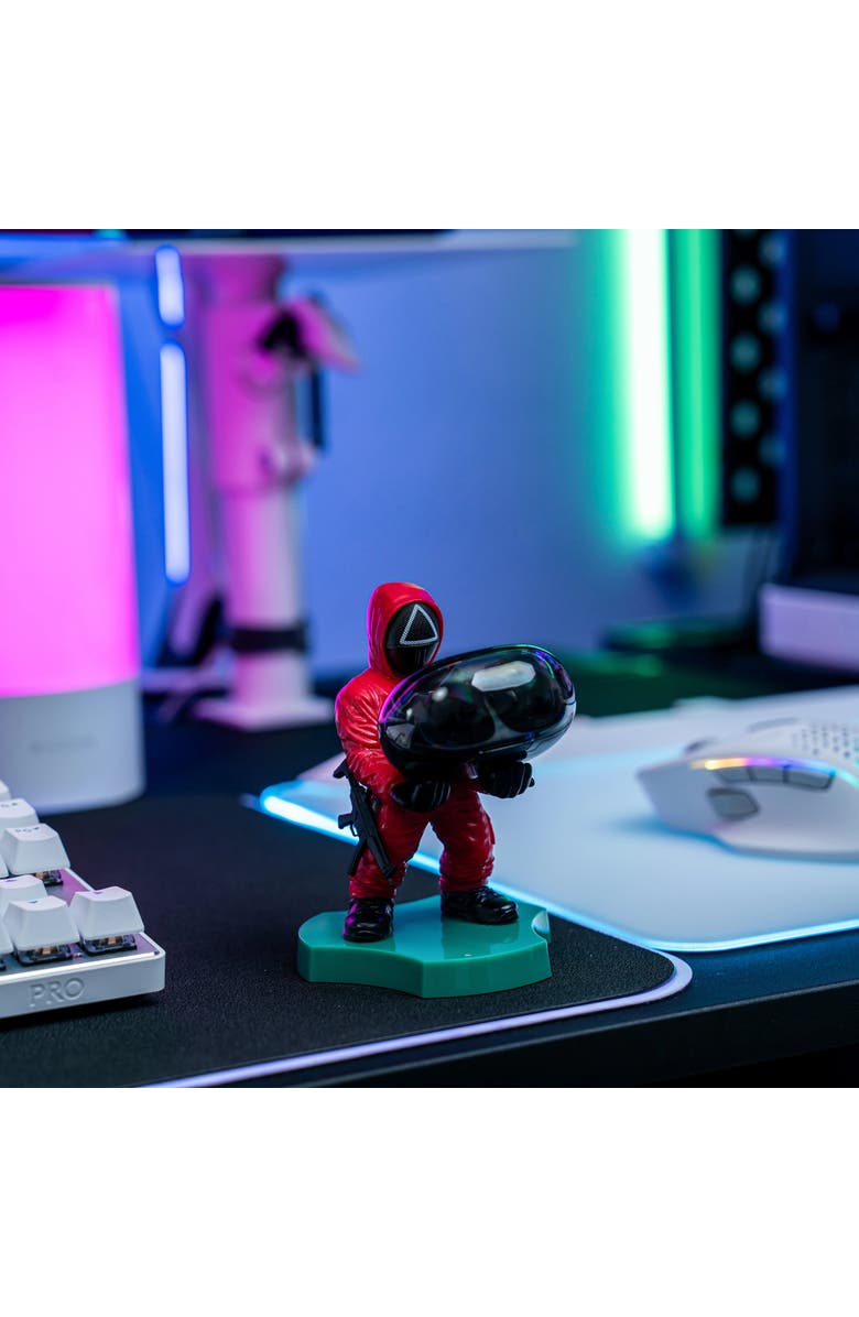 Exquisite Gaming Holdems Squid Games Triangle Guard, Alternate, color, Multicolored