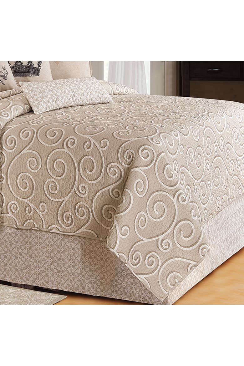 Montpellier Quilt, Alternate, color, Beige