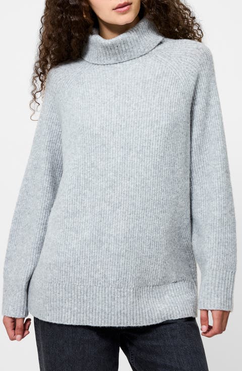 Emilia Oversize Turtleneck Sweater