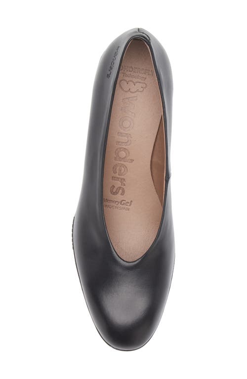 Wonders Almond Toe Pump In Black