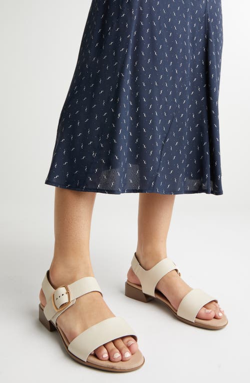 Munro Cleo Sandal In White