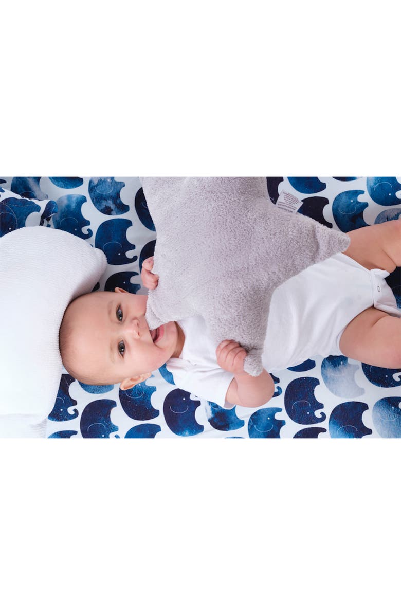 Oilo 2-Pack Fitted Elephant Print Jersey Crib Sheets, Alternate, color, Indigo