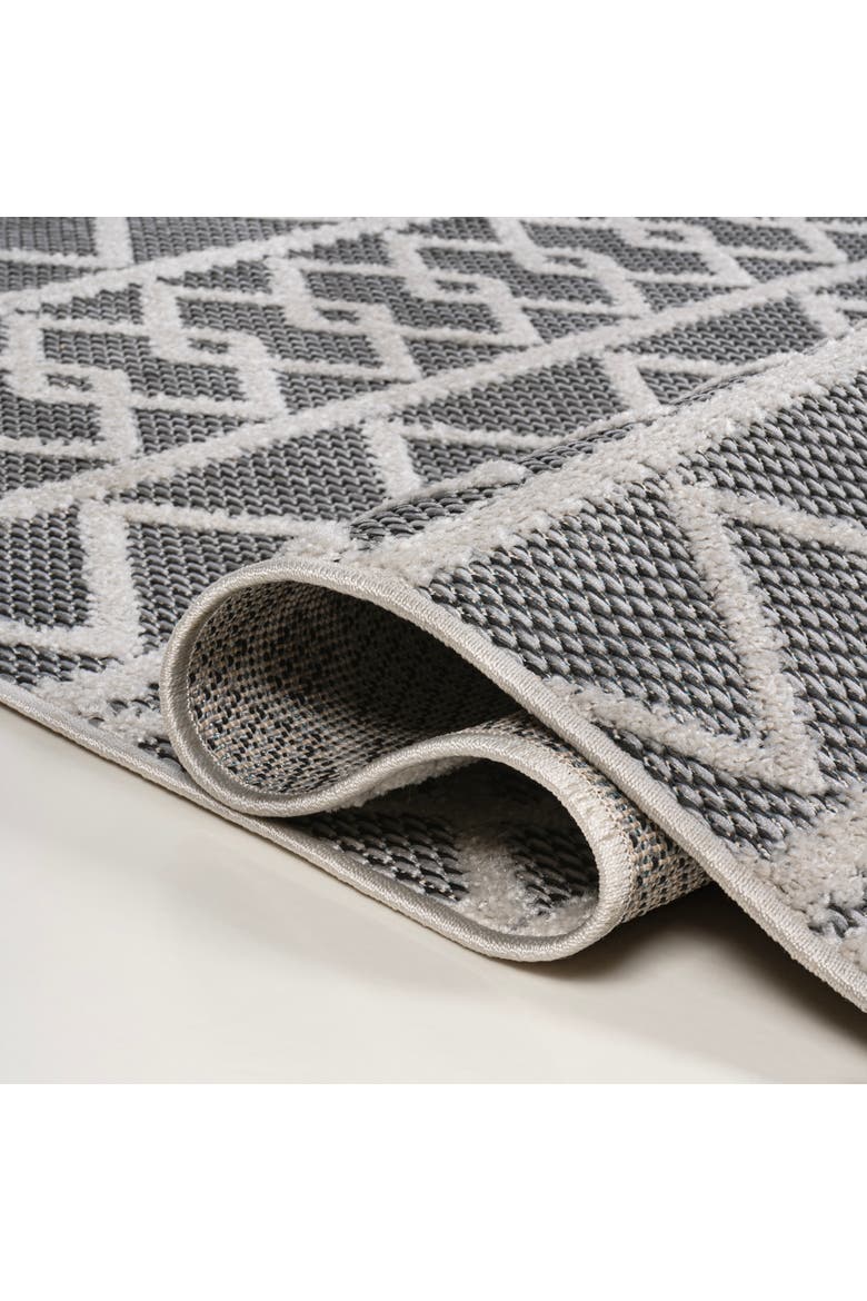 Aylan High-Low Pile Knotted Trellis Geometric Indoor/Outdoor Area Rug, Alternate, color, Black/Ivory
