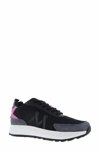 Tori Sneaker