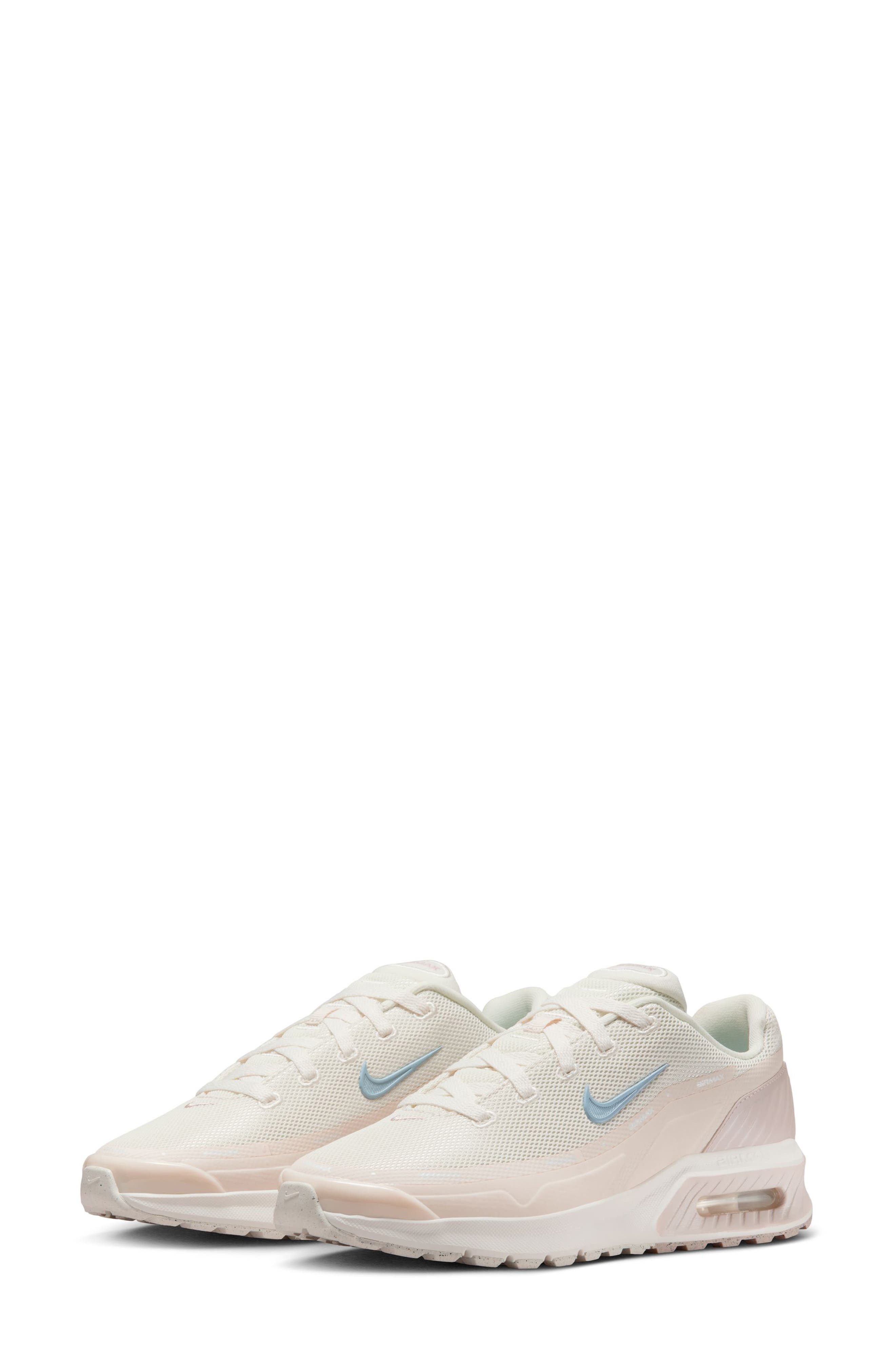  Pale Ivory/ Armory Blue/ Red