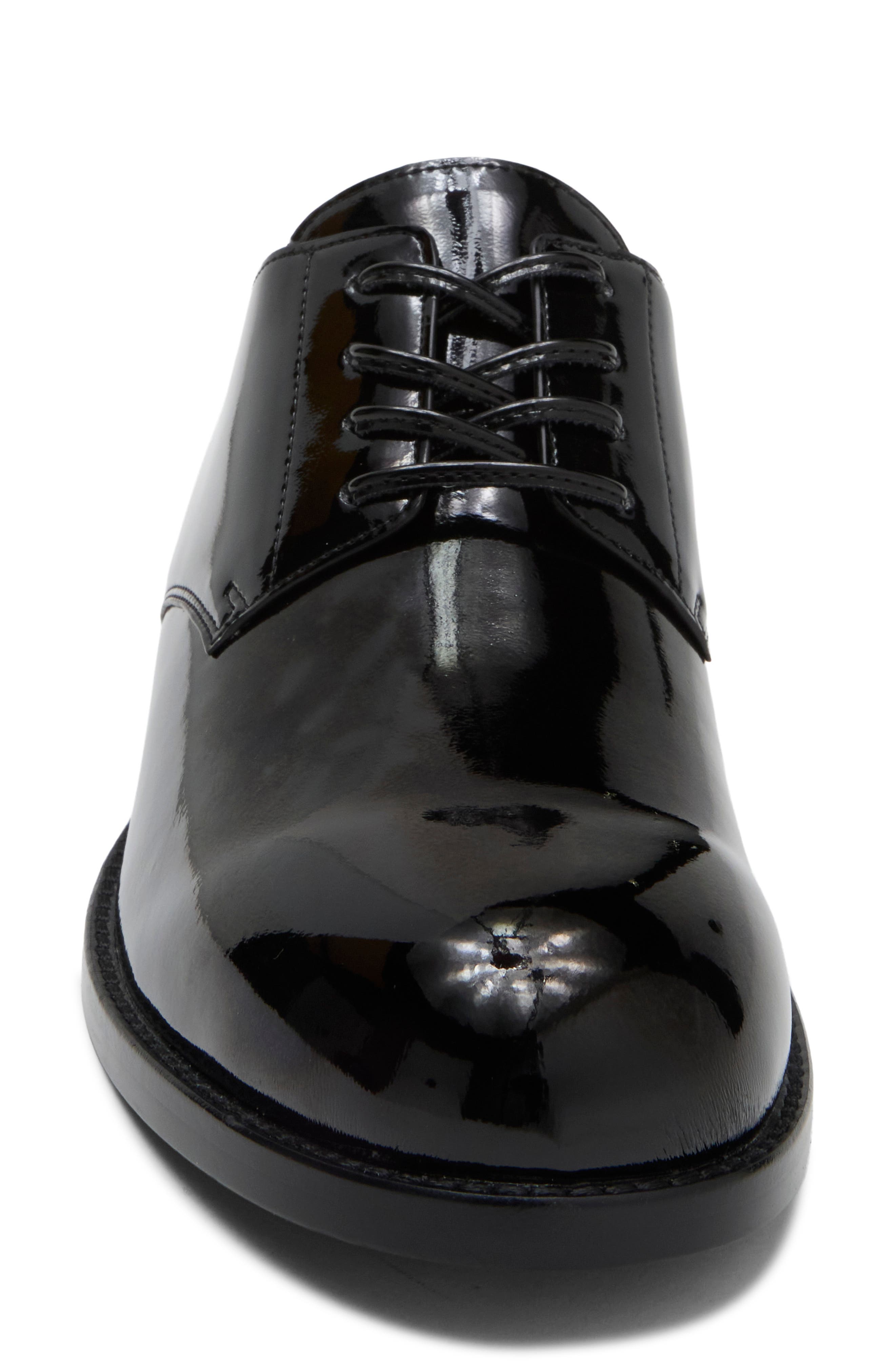 Revenue Oxford, Alternate, color, BLACK CRINKLE PATENT