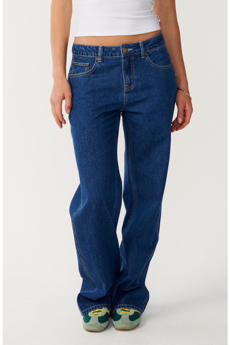 Aggie Low Rise Relaxed Fit Jeans, Main, color, MID BLUE
