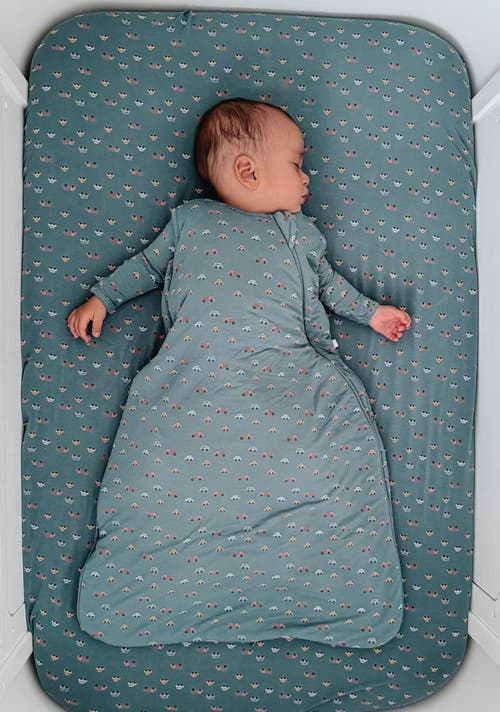 Gunamuna Crib Sheet In Gray