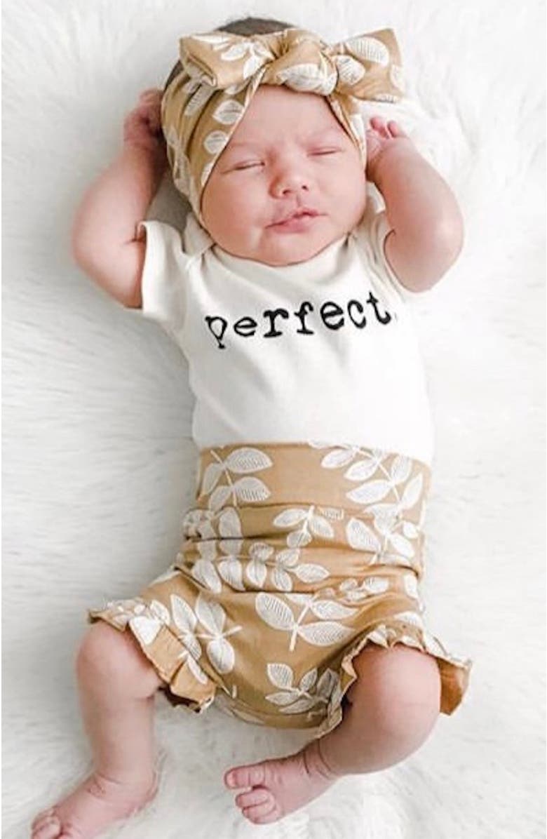 Tenth & Pine Perfect Organic Cotton Baby Bodysuit, Alternate, color, Natural Black Lettering