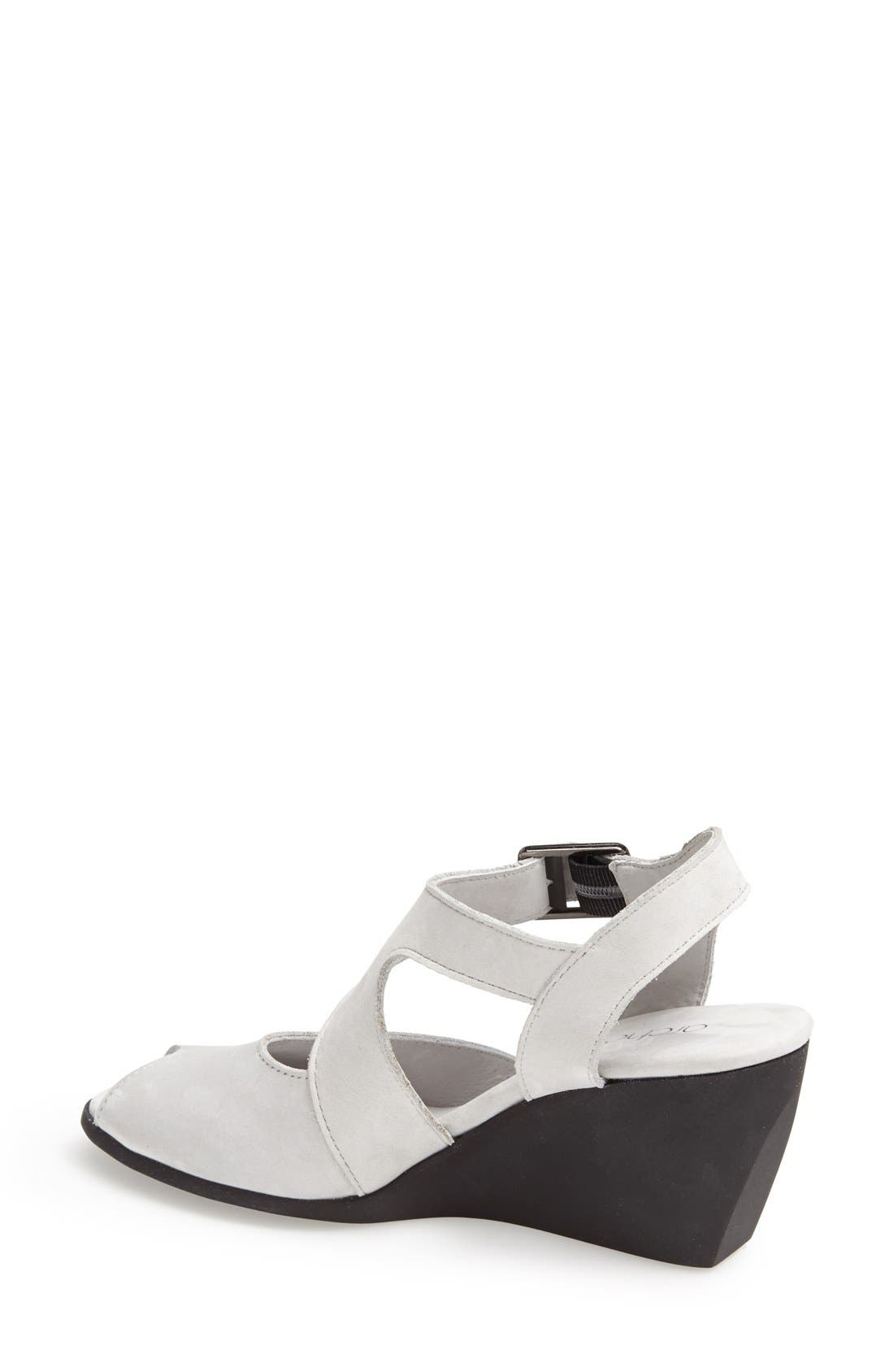 'Egwaro' Nubuck Wedge Sandal, Alternate, color, GREY