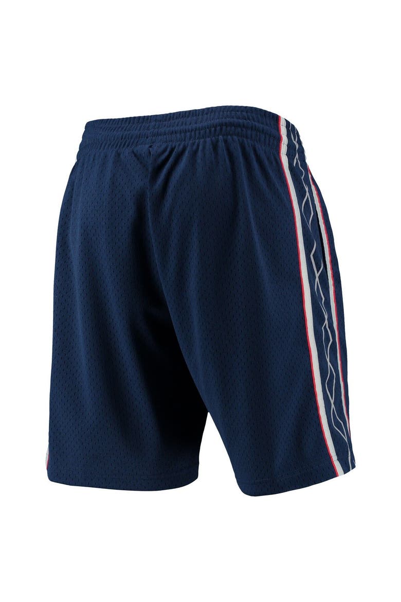 Men's Mitchell & Ness Navy New Jersey Nets 2006/07 Hardwood Classics Swingman Shorts, Alternate, color, Navy