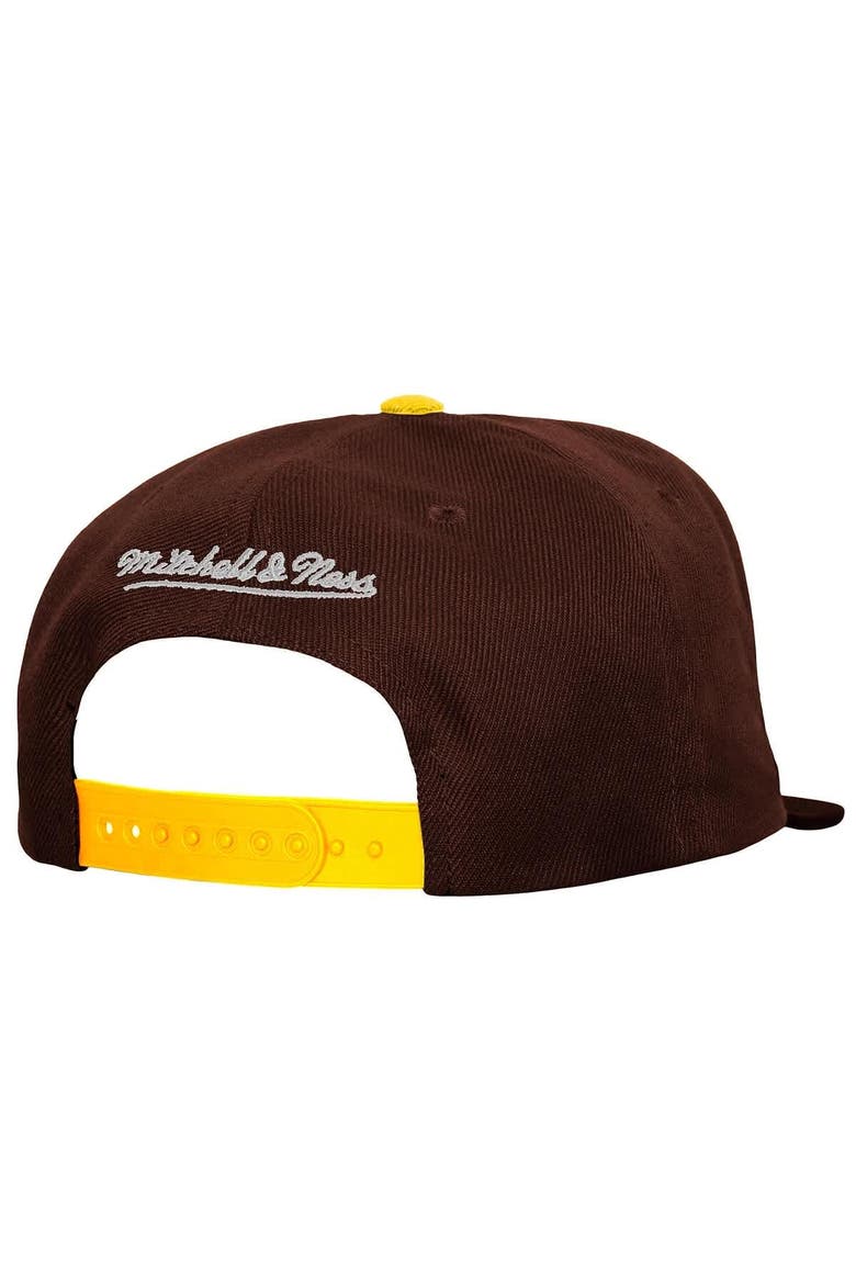 Men's Mitchell & Ness Orange/Brown San Diego Padres Cooperstown Collection Basic Flip Snapback Hat, Alternate, color, Orange