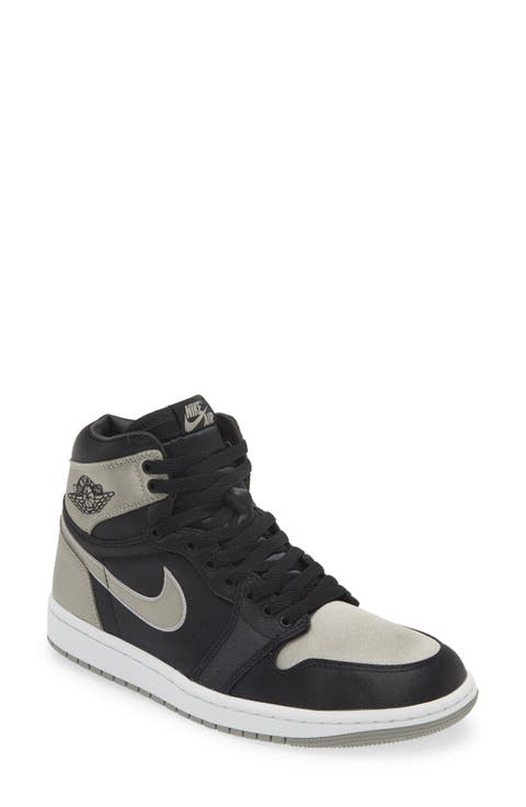 Air Jordan 1 Retro High Top Sneaker (Women)