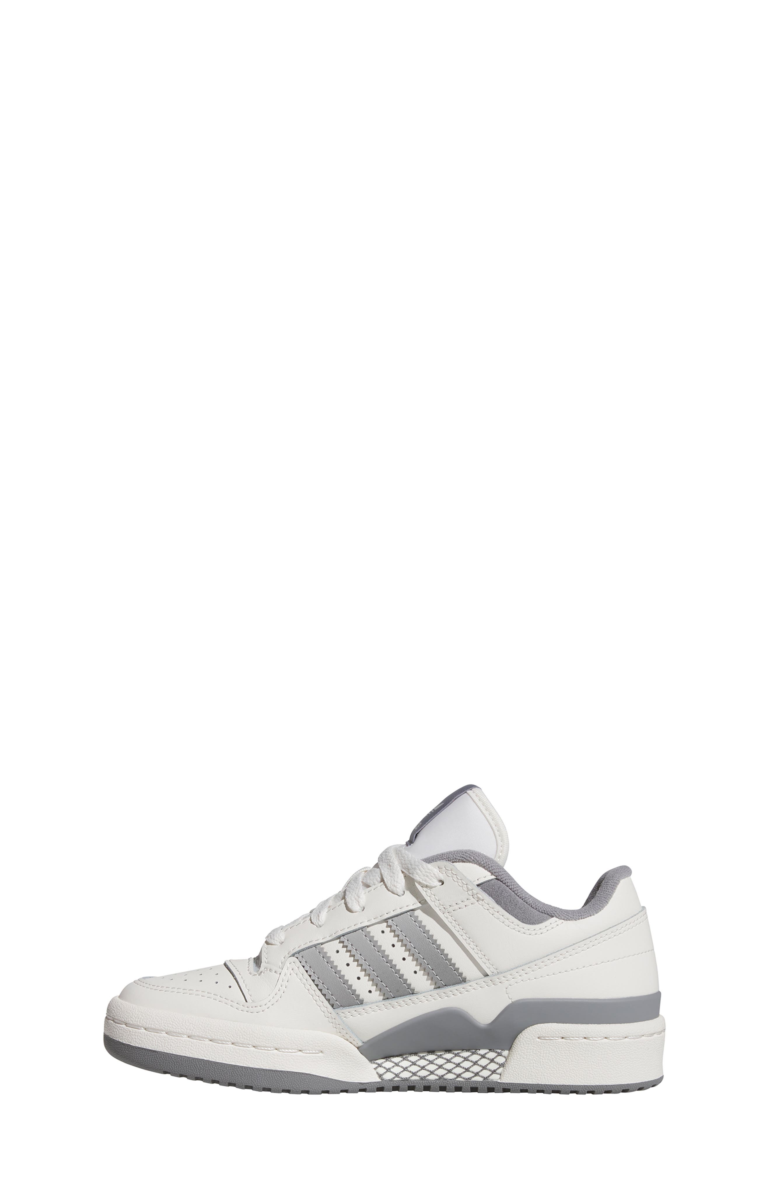 adidas Forum Low Basketball Sneaker, Alternate, color, 