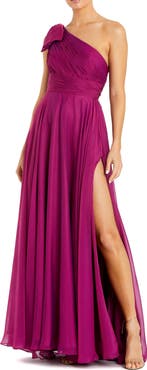Mac Duggal Petite Pleated One Shoulder Chiffon Gown