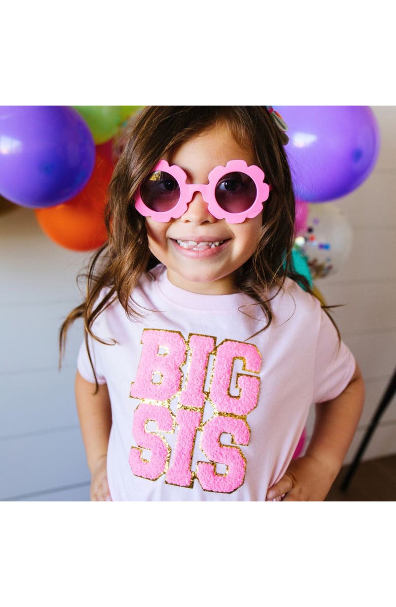 Sweet Wink Big Sis Patch Short Sleeve T-Shirt, Alternate, color,