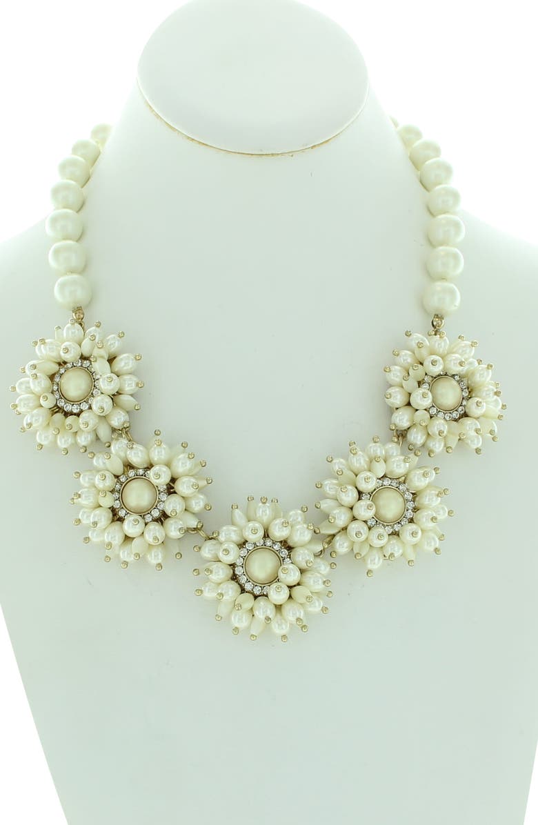 OLIVIA WELLES Flower Statement Making Necklace, Alternate, color, Gold / Cream