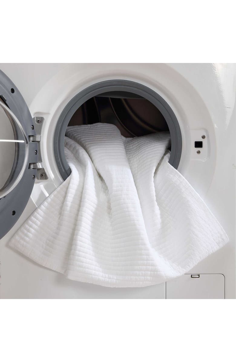 Vera Wang Cotton Voile King Quilt Set, Alternate, color, White