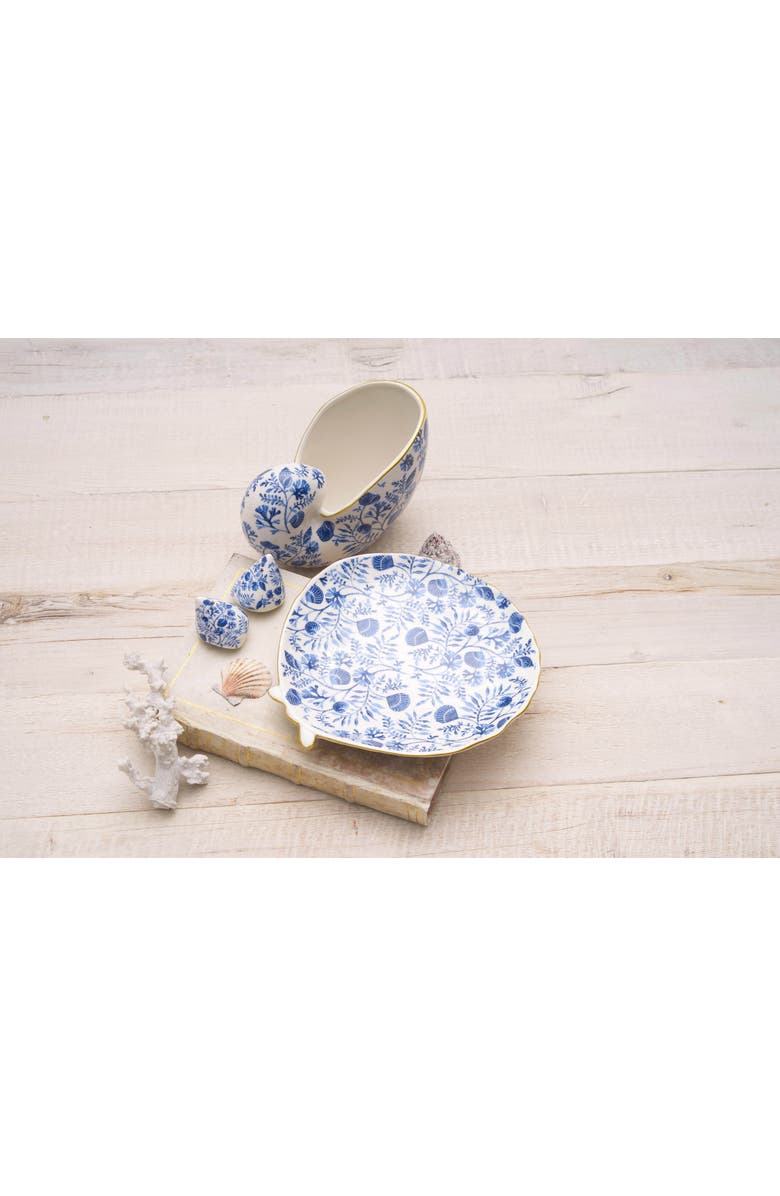 Gallerie II Chinoiserie Scotch Ponnet Shell Decorative Figurine, Alternate, color, Blue