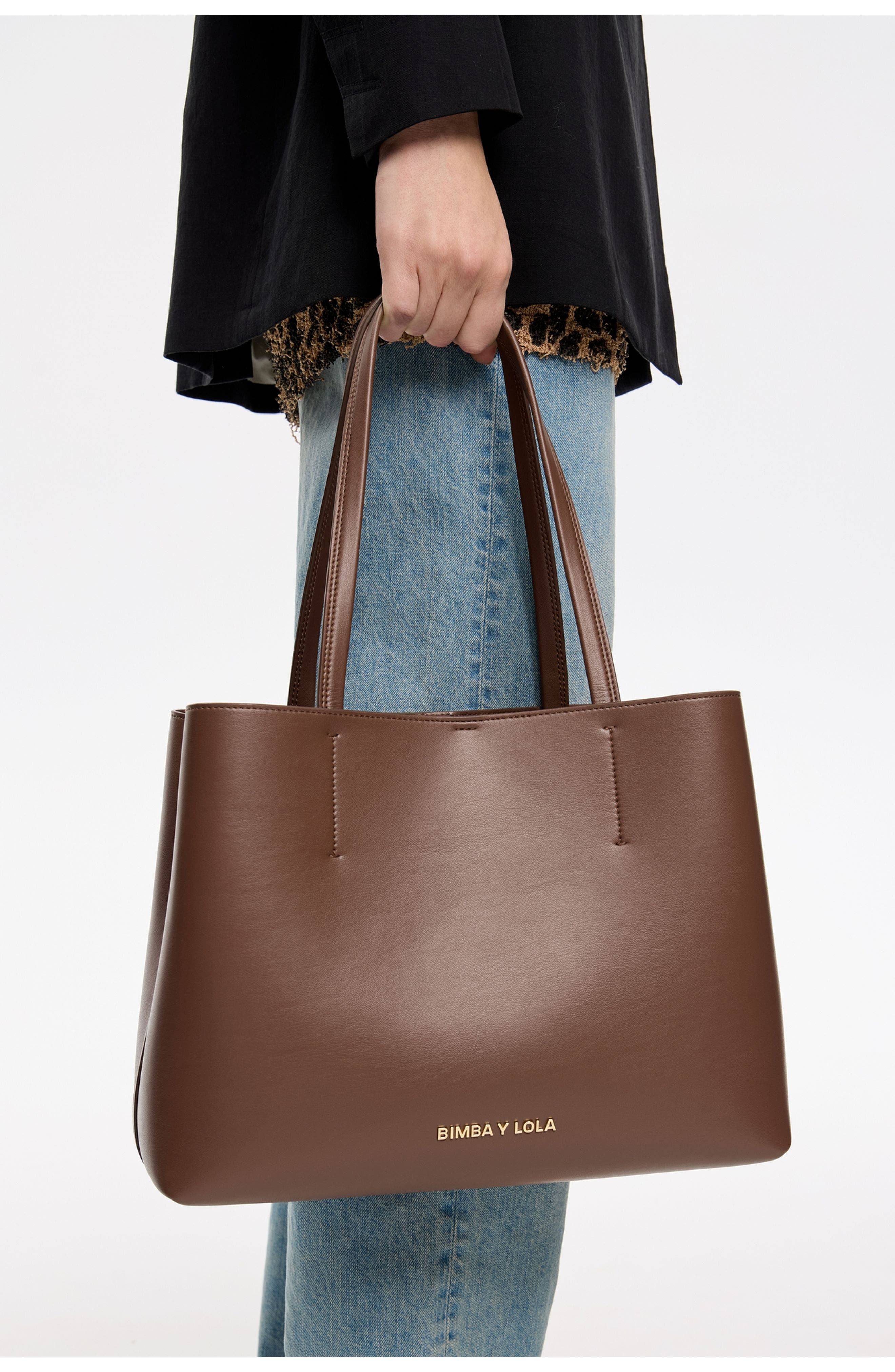 Bimba y Lola Large Leather Chihuahua Shopper Bag, Alternate, color, Moka