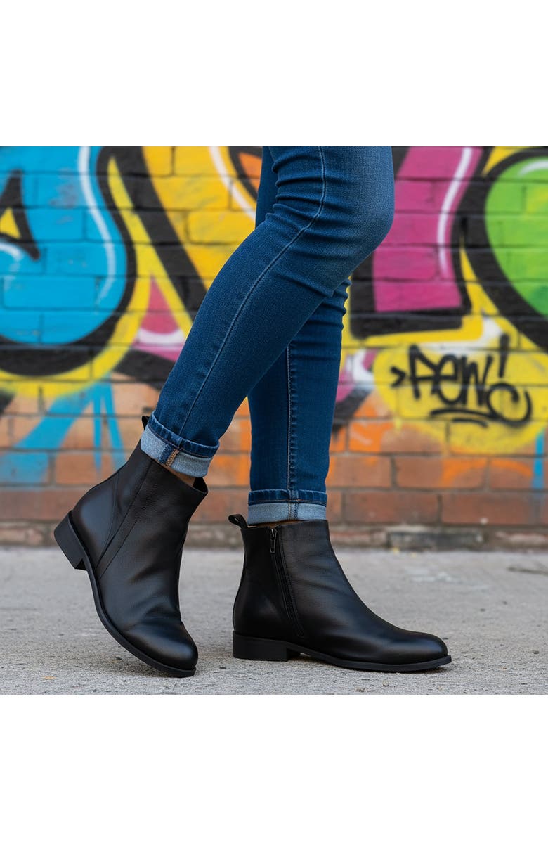BEAUTIISOLES Renata Leather Bootie, Alternate, color, Black