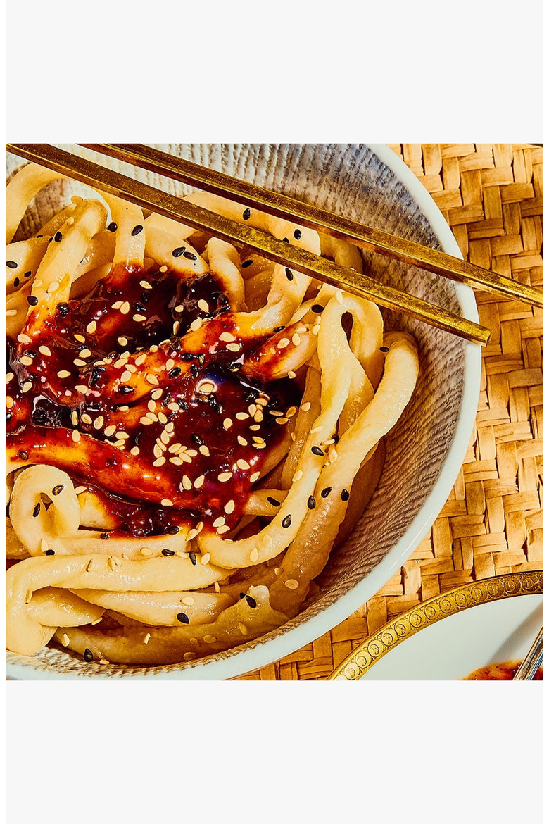 King Zhong Sauce, Alternate, color, Dark Reddish-Brown