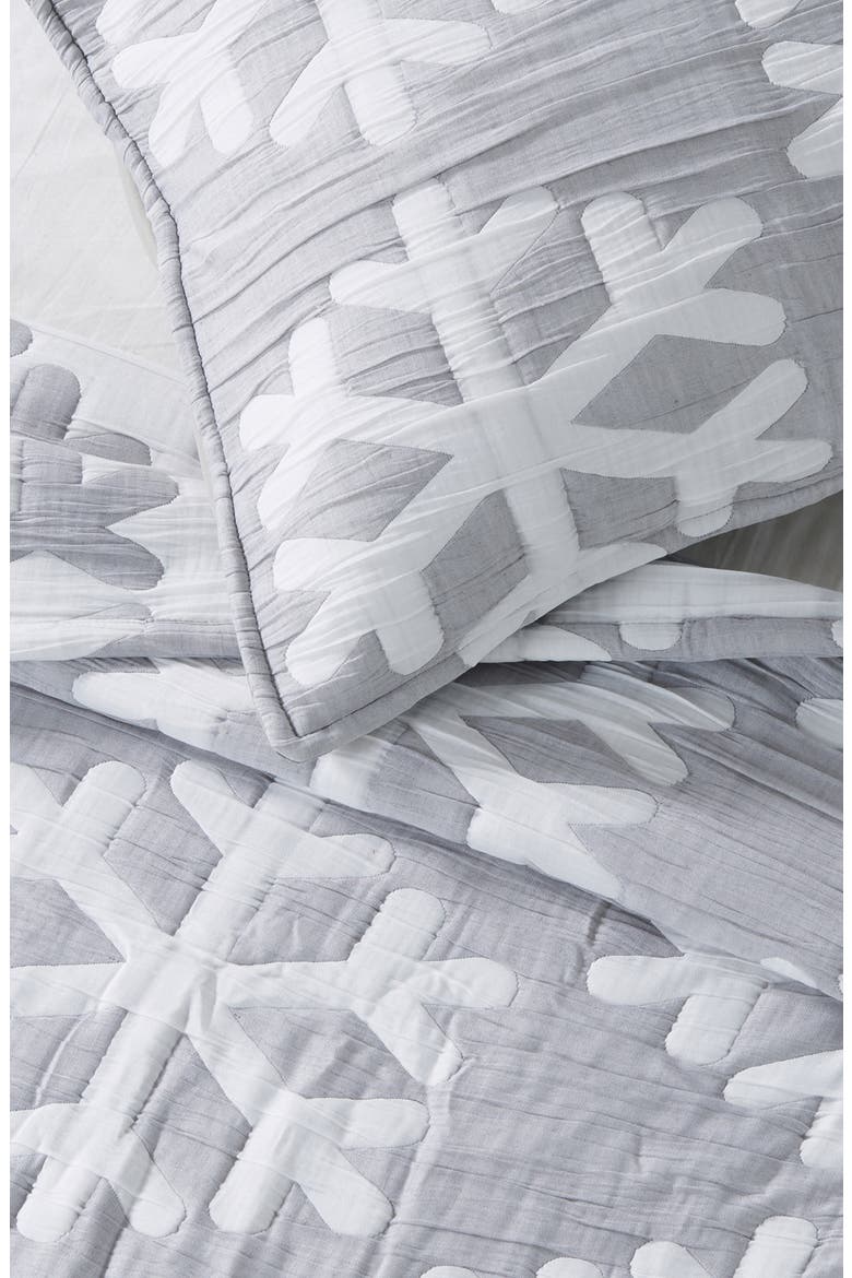 Matelass Snowflake Quilt Set, Alternate, color, GREY / WHITE