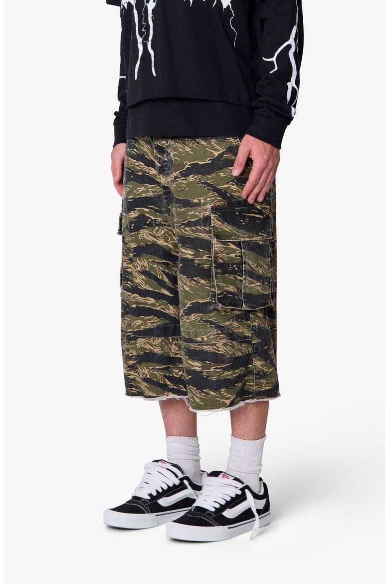 Ultra Baggy Tiger Camo Cargo Shorts, Alternate, color, TIGER CAMO