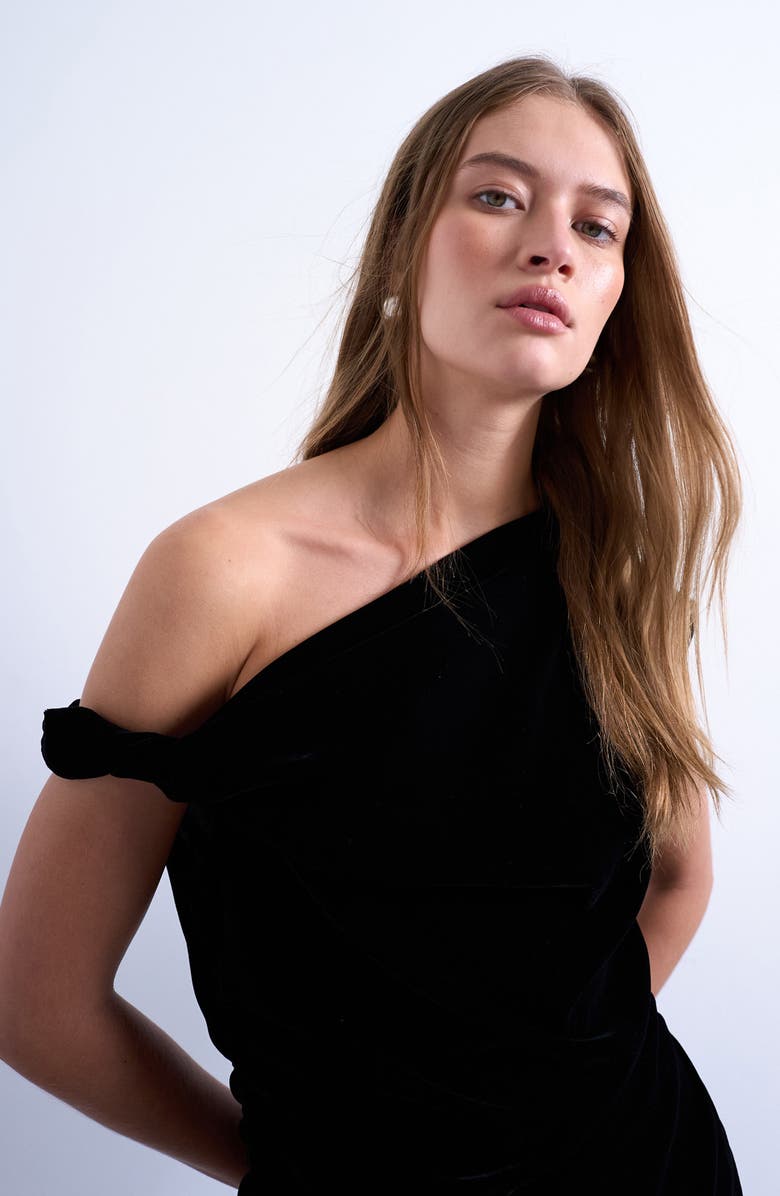 Topshop Twist One-Shoulder Velvet Top, Alternate, color, Black