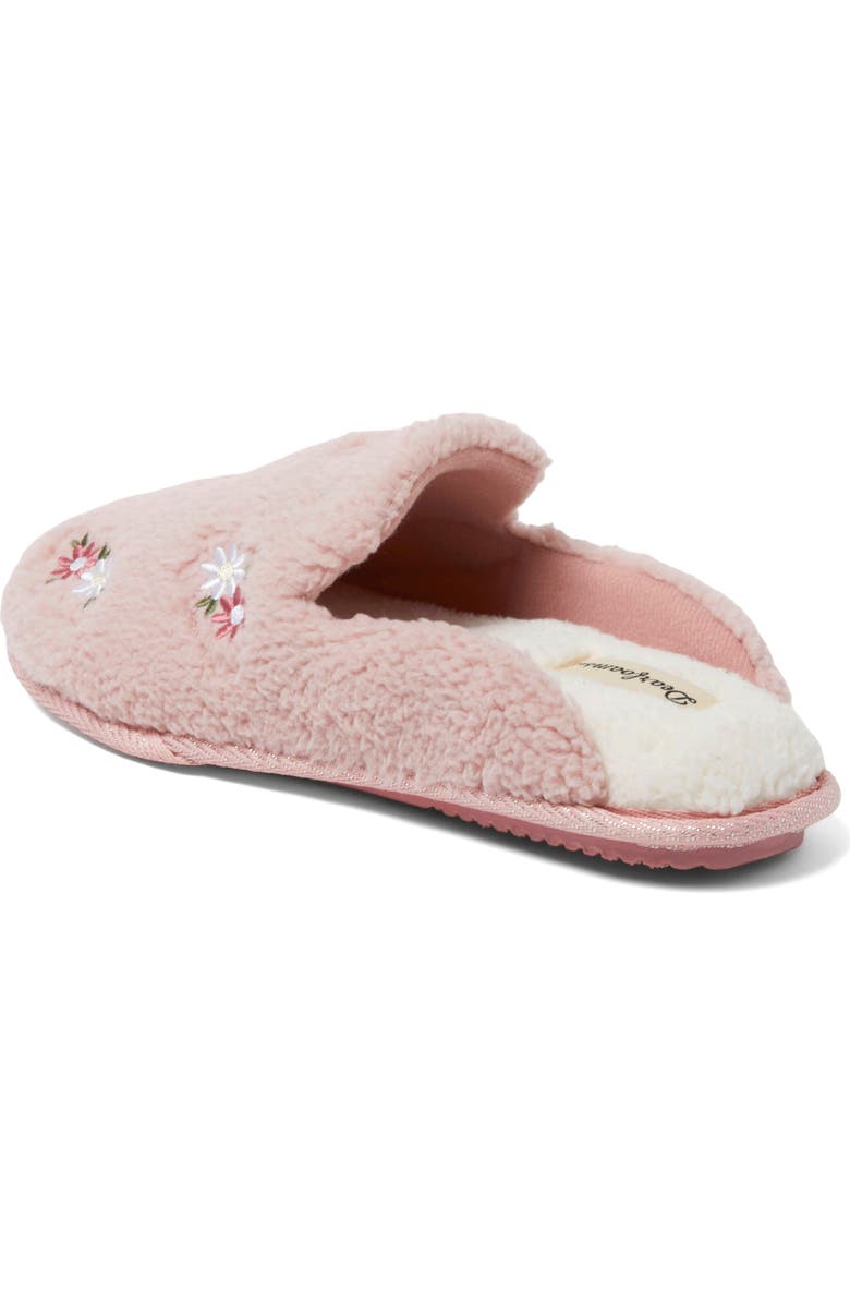 DEARFOAMS Valentines Day Hearts Scuff Slipper, Alternate, color, Pink Daisy