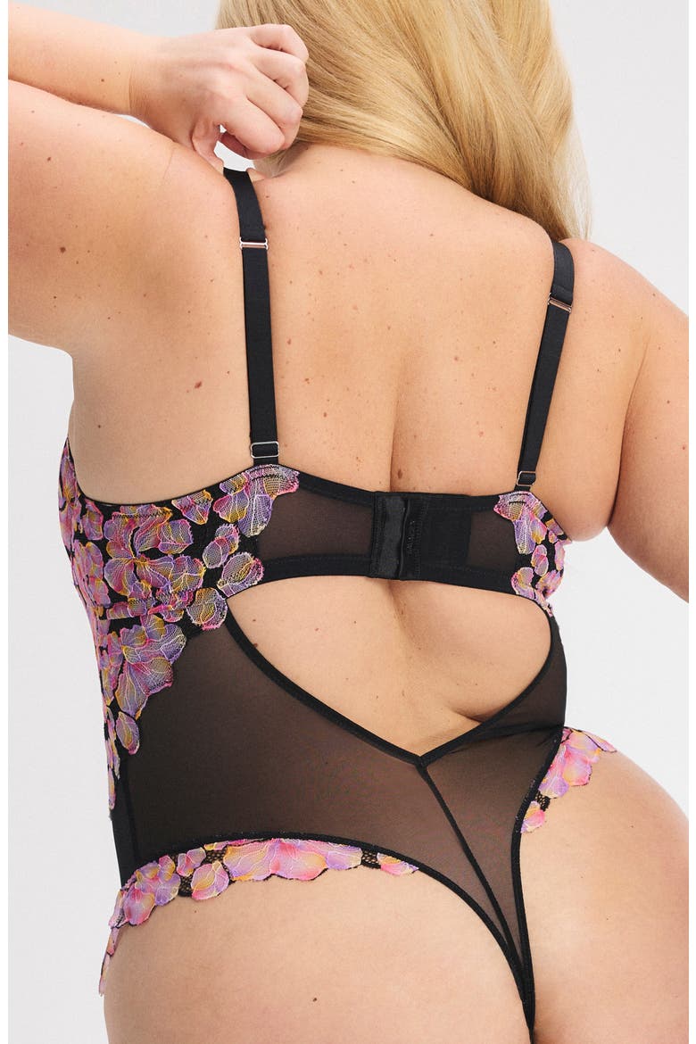 Sun Tide Floral Lace Underwire Teddy, Alternate, color, BLACK CAVIAR