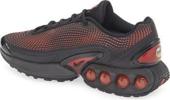 Air Max Dn Essential Sneaker