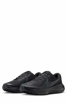 Revolution 8 Print Running Shoe