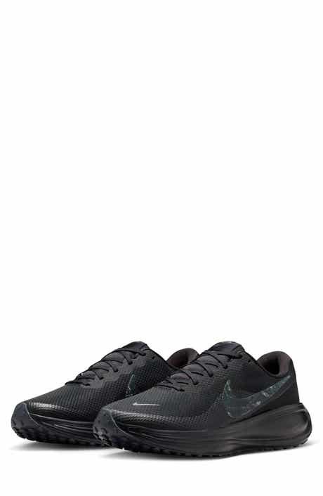 Revolution 8 Print Running Shoe