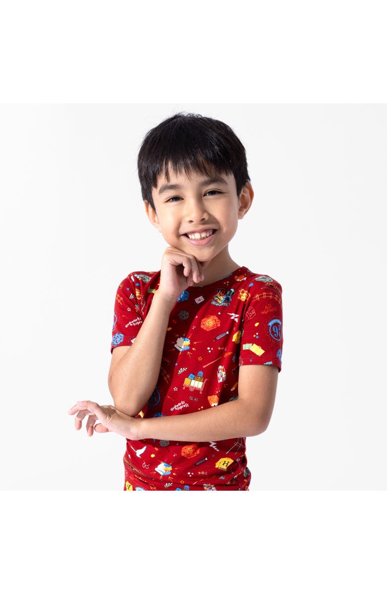 Bellabu Bear Hogwarts Express Kids 2-Piece Short Sleeve & Shorts Pajama Set, Alternate, color,