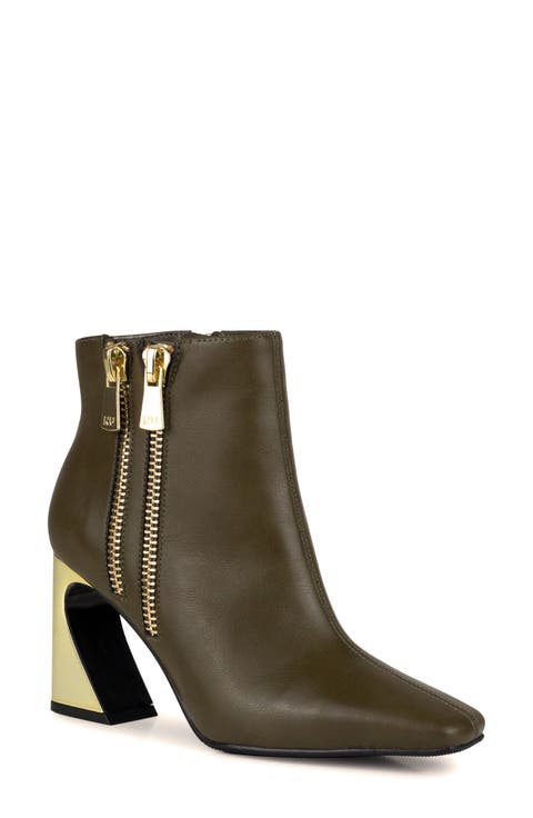 Square Toe Boot (Women)