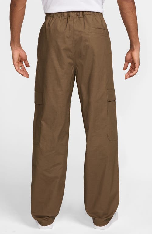 Nike Sportswear Club Stretch Cotton Ripstop Cargo Pants In Brown