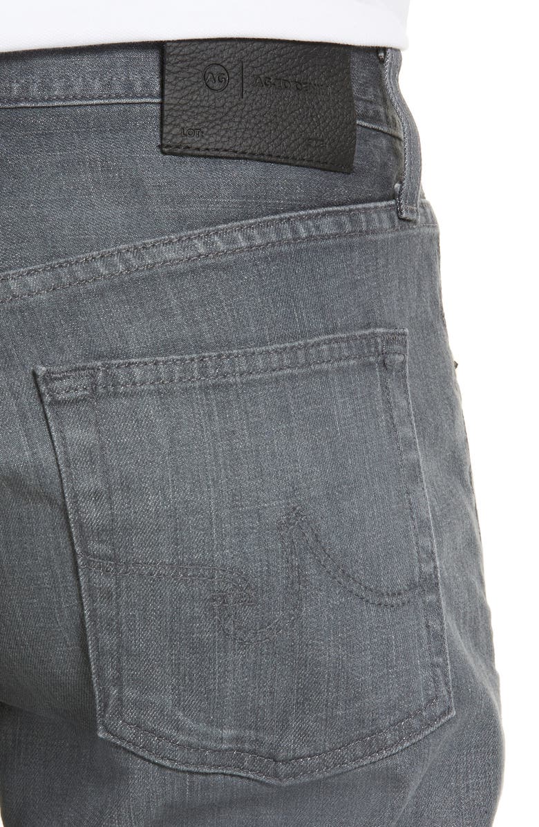 Everett Slim Straight Leg Jeans