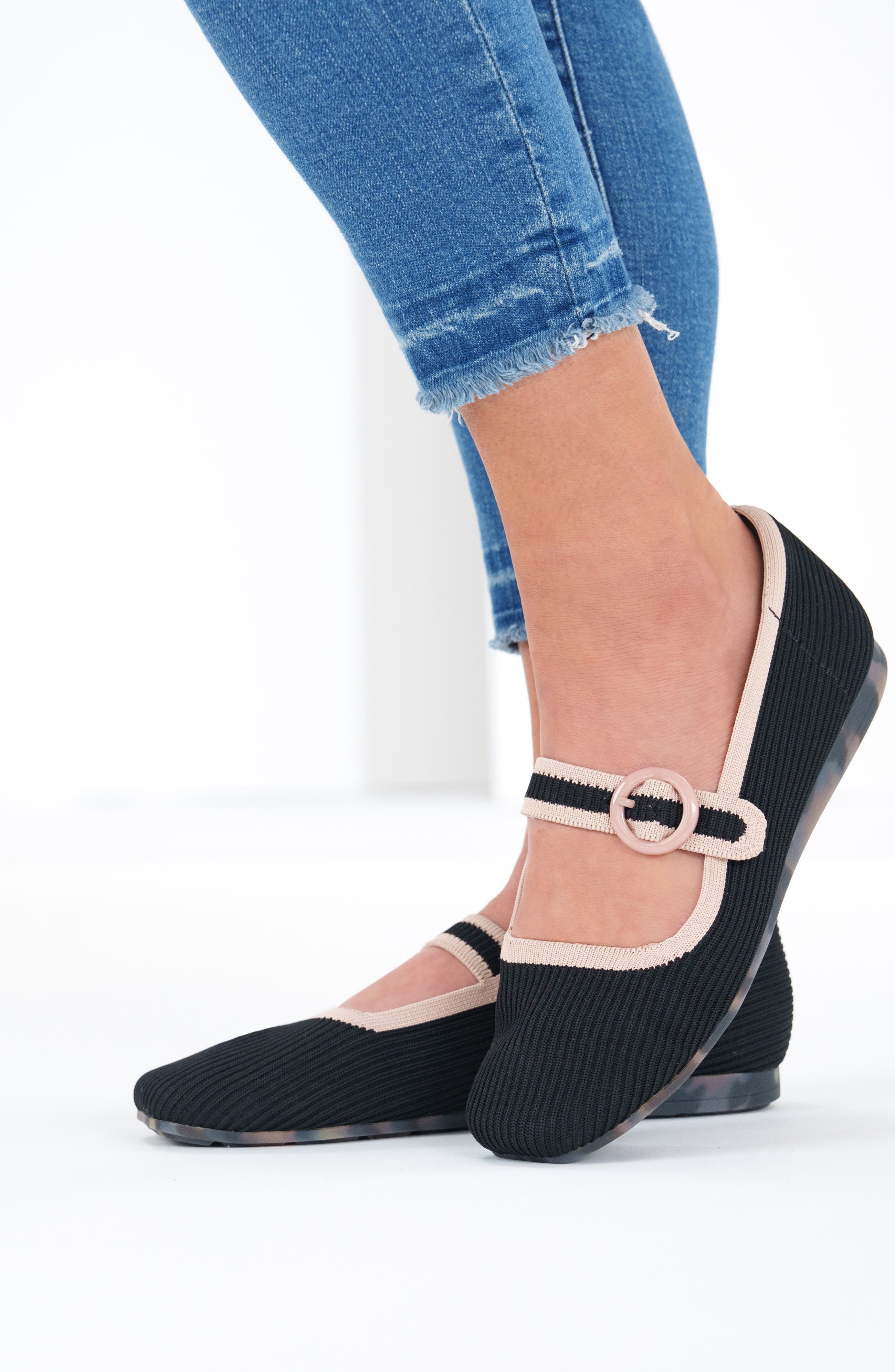 Ros Hommerson Naomi Mary Jane Flat, Alternate, color, 