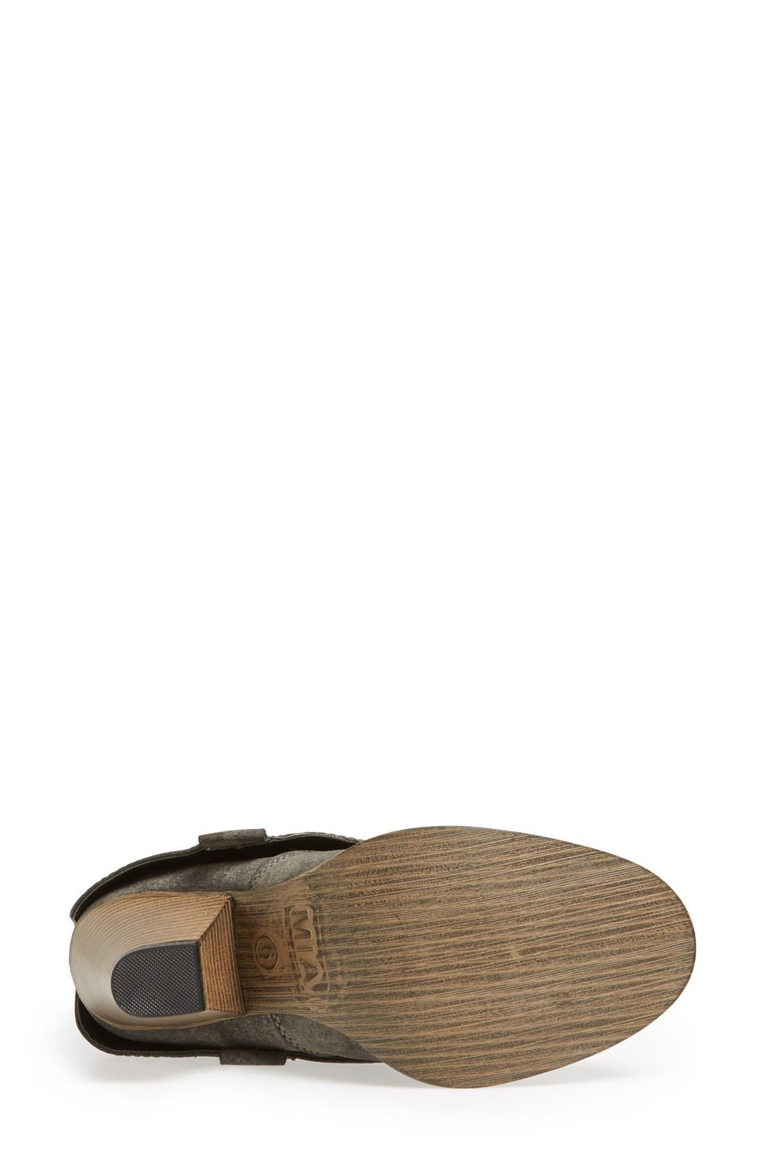 'Jeri' Cuffed Western Boot, Alternate, color, BLACK