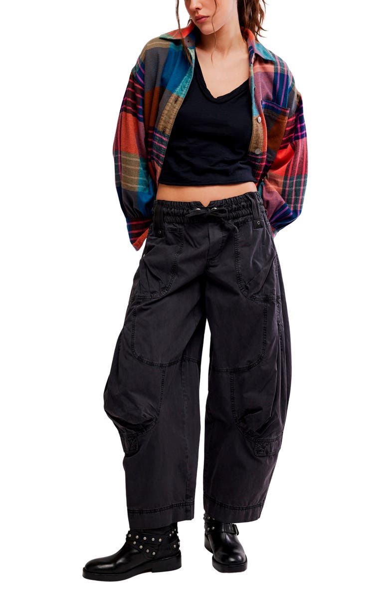 Free People Onset Cotton Twill Parachute Pants, Alternate, color, Black Sand