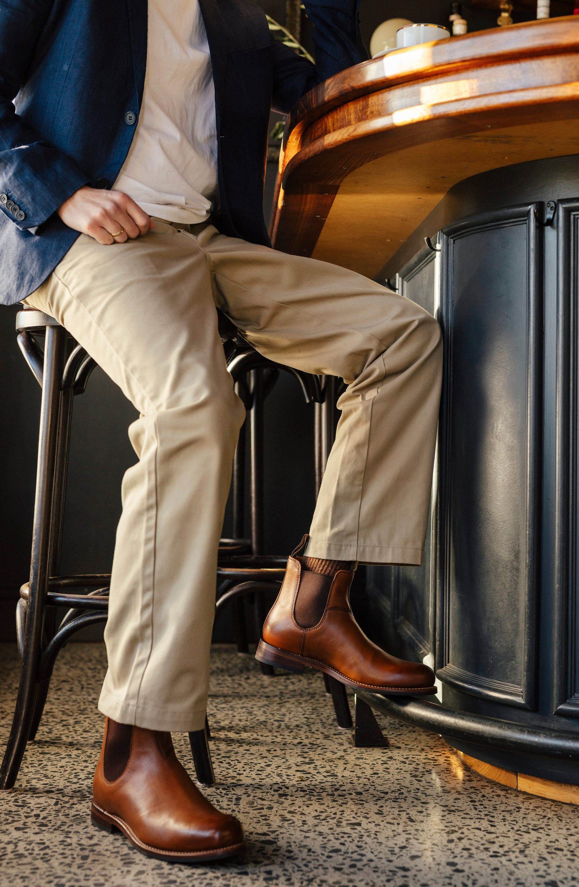 Heritage Chelsea Leather Boot, Alternate, color, CHESTNUT