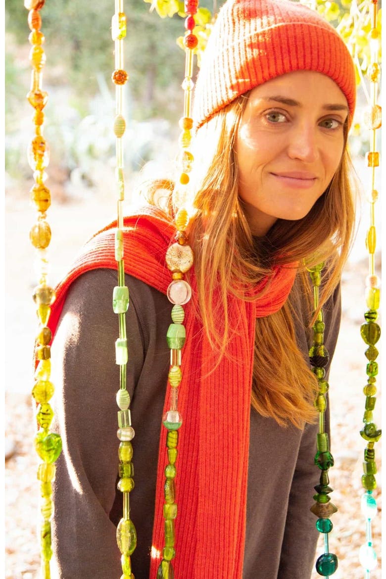 Cazadero Scarf, Alternate, color, Winterberry